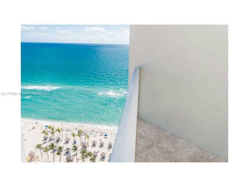 Sunny Isles Beach, FL 33160,16699 Collins Ave #2406