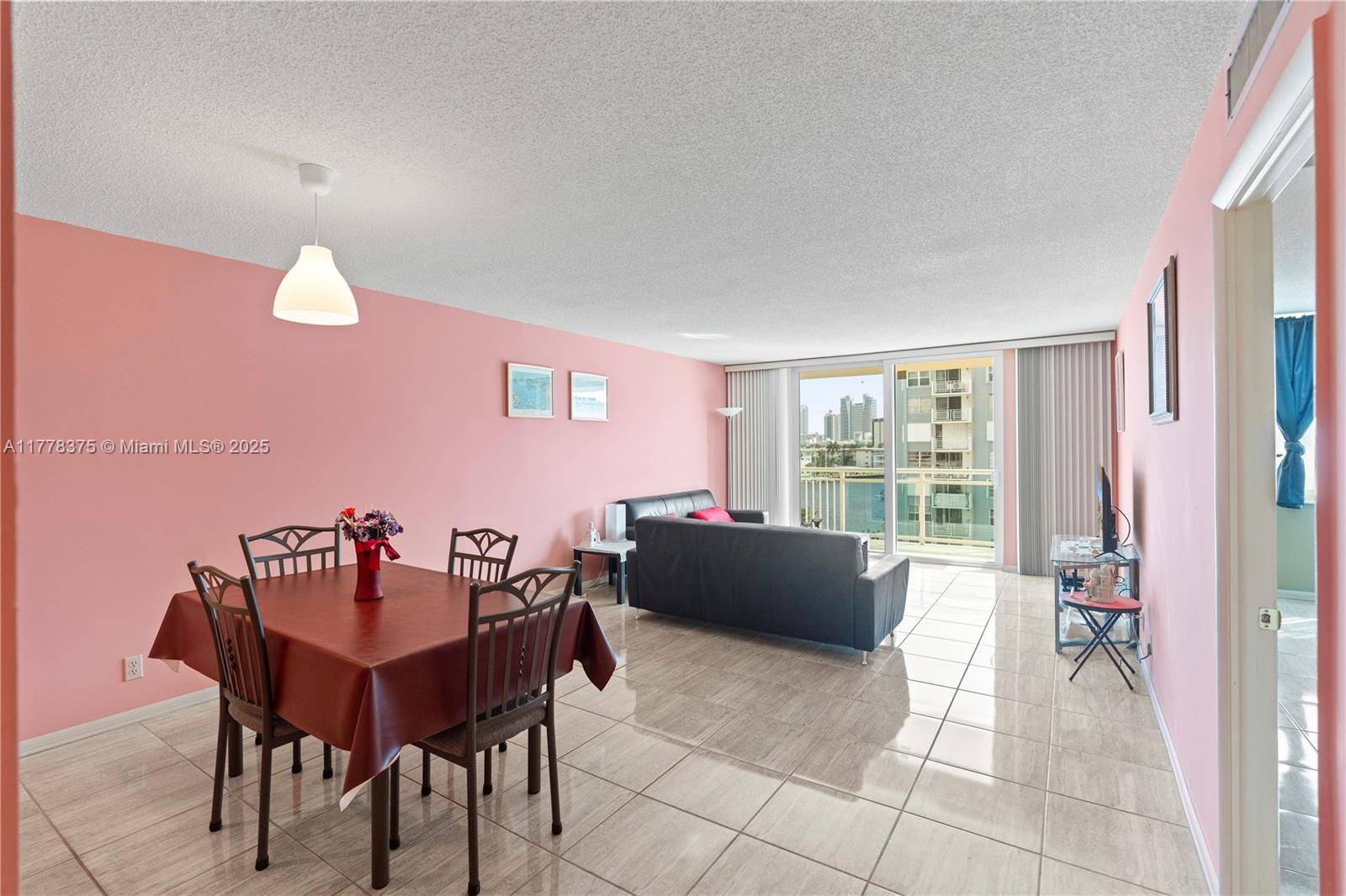 Hallandale Beach, FL 33009,437 Golden Isles Dr #5H