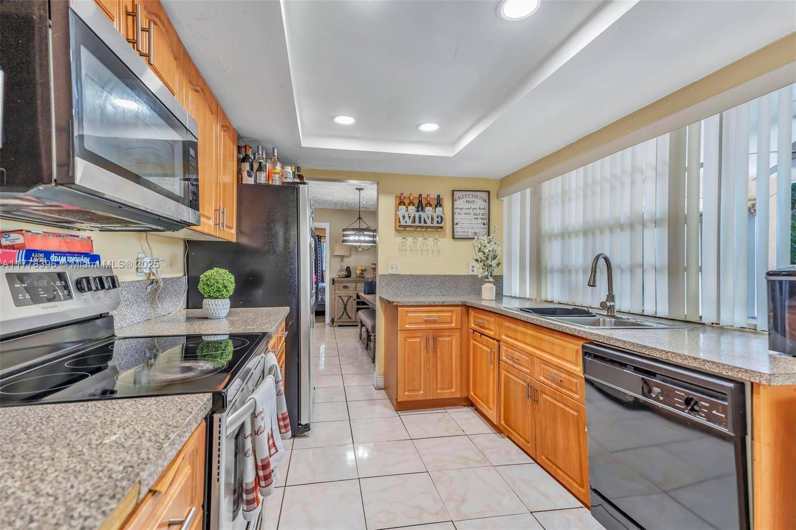Lauderdale Lakes, FL 33309,3800 NW 37th St