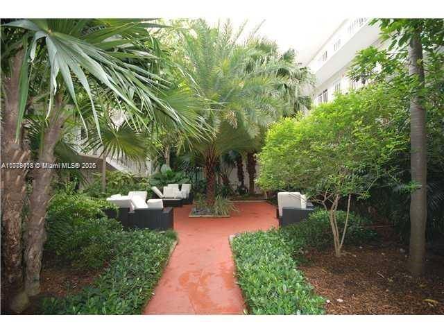 Miami Beach, FL 33139,1420 Pennsylvania Ave #406