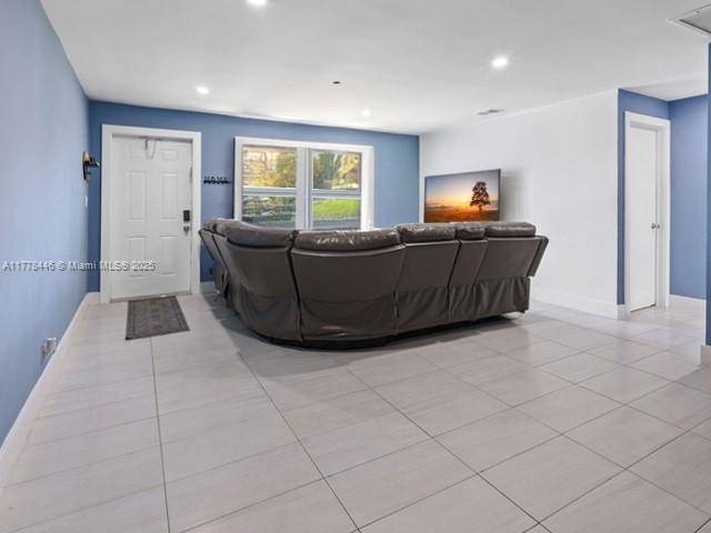 Fort Lauderdale, FL 33317,1481 SW 49th Ave