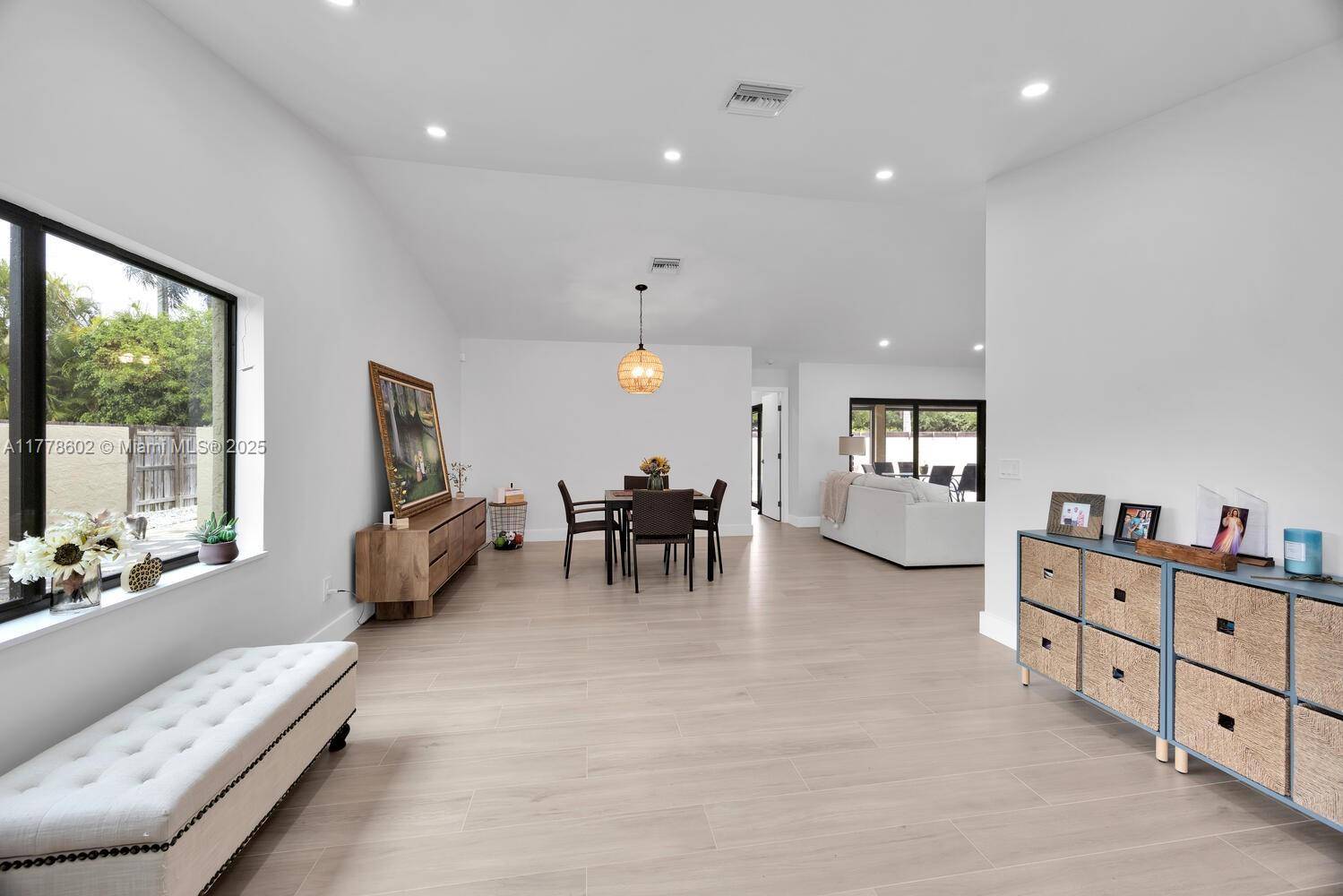 Miami, FL 33187,15385 SW 152nd Ter