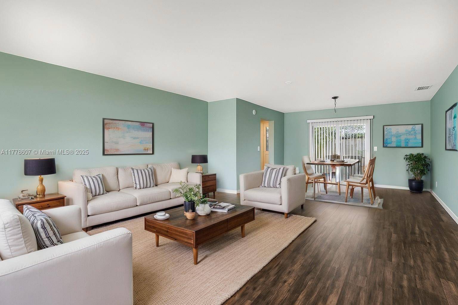 Boca Raton, FL 33428,22483 Labrador St