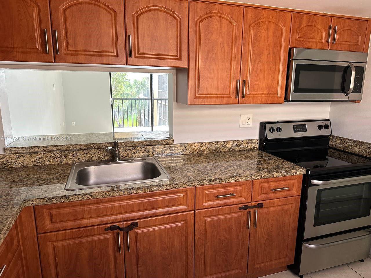 Miami, FL 33183,8420 SW 133rd Ave Rd #415