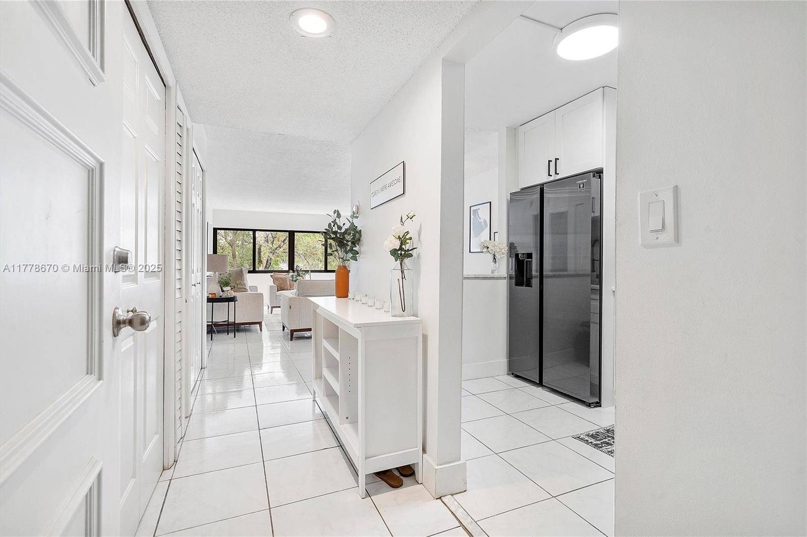 Weston, FL 33326,301 Racquet Club Rd #208