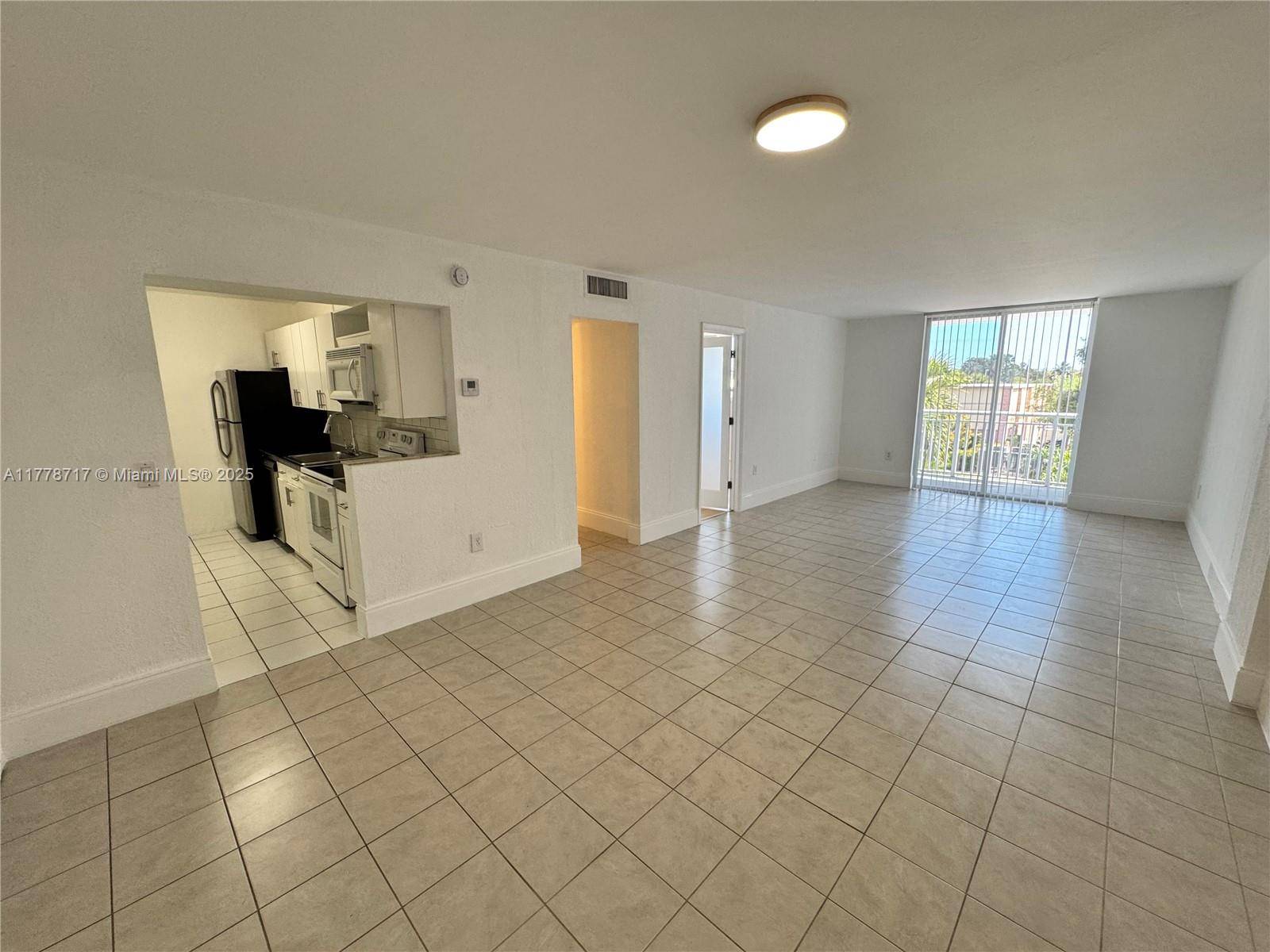 Miami, FL 33161,1251 NE 108th St #315