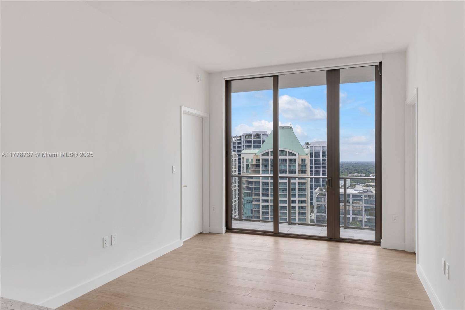 Miami, FL 33133,2678 Tigertail Ave #1903