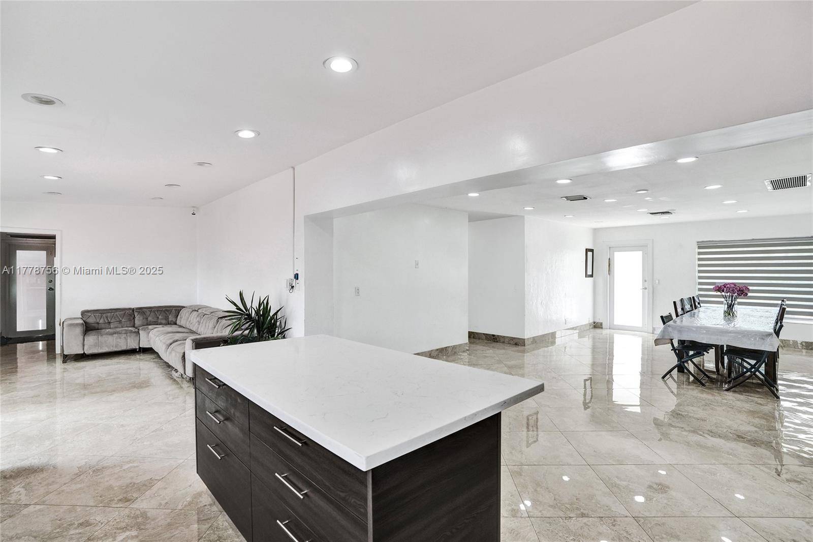 Dania Beach, FL 33314,4185 SW 49th Ct