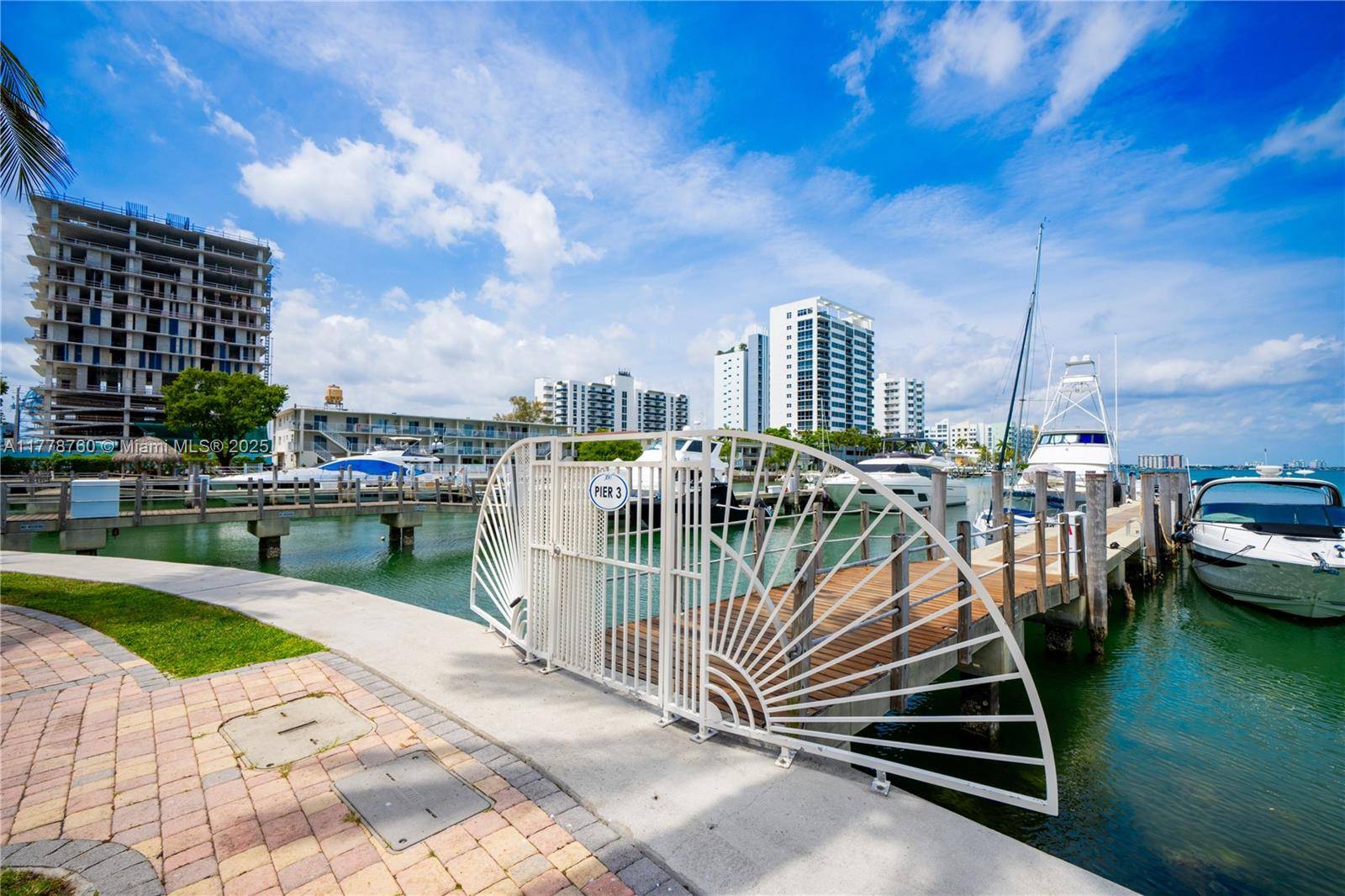 North Bay Village, FL 33141,7900 Harbor Island Dr #611