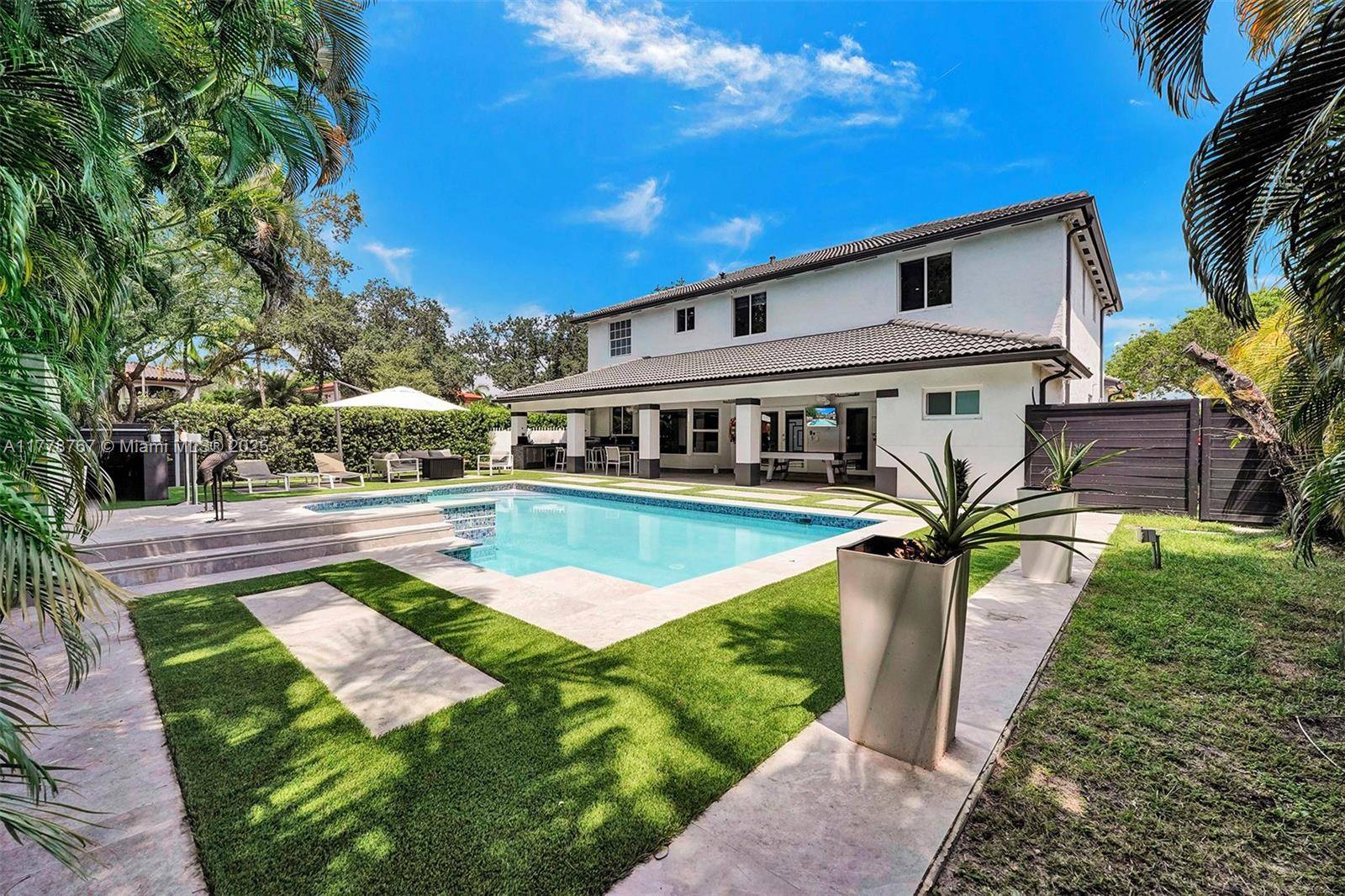 Miami Lakes, FL 33016,7870 NW 160th Ter