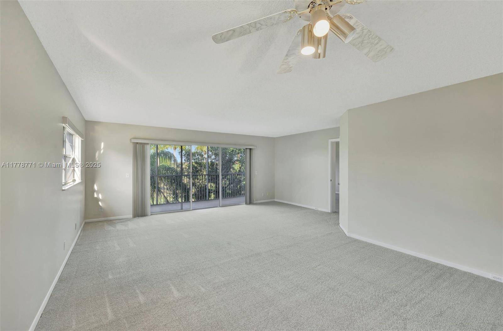 Pembroke Pines, FL 33027,12701 SW 13th St #301F