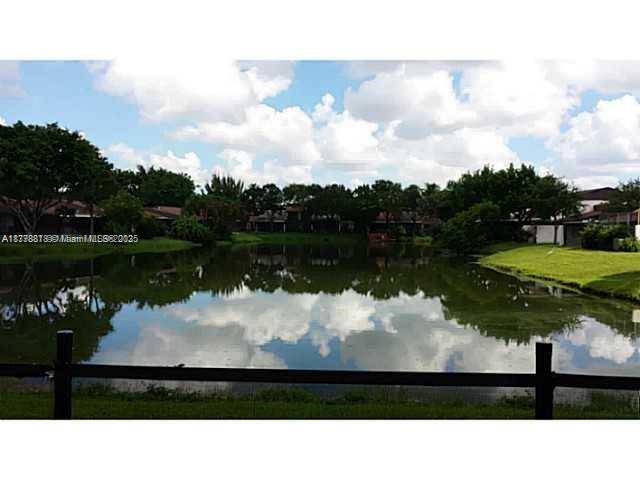 Miramar, FL 33023,6849 SW 39th Dr #12-J