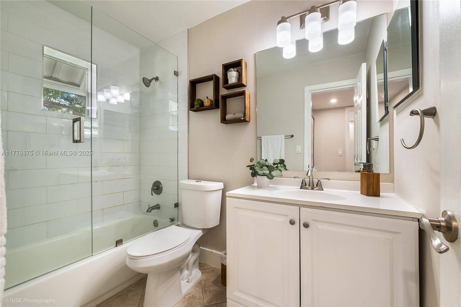Pinecrest, FL 33156,8617 SW 68th Ct #26