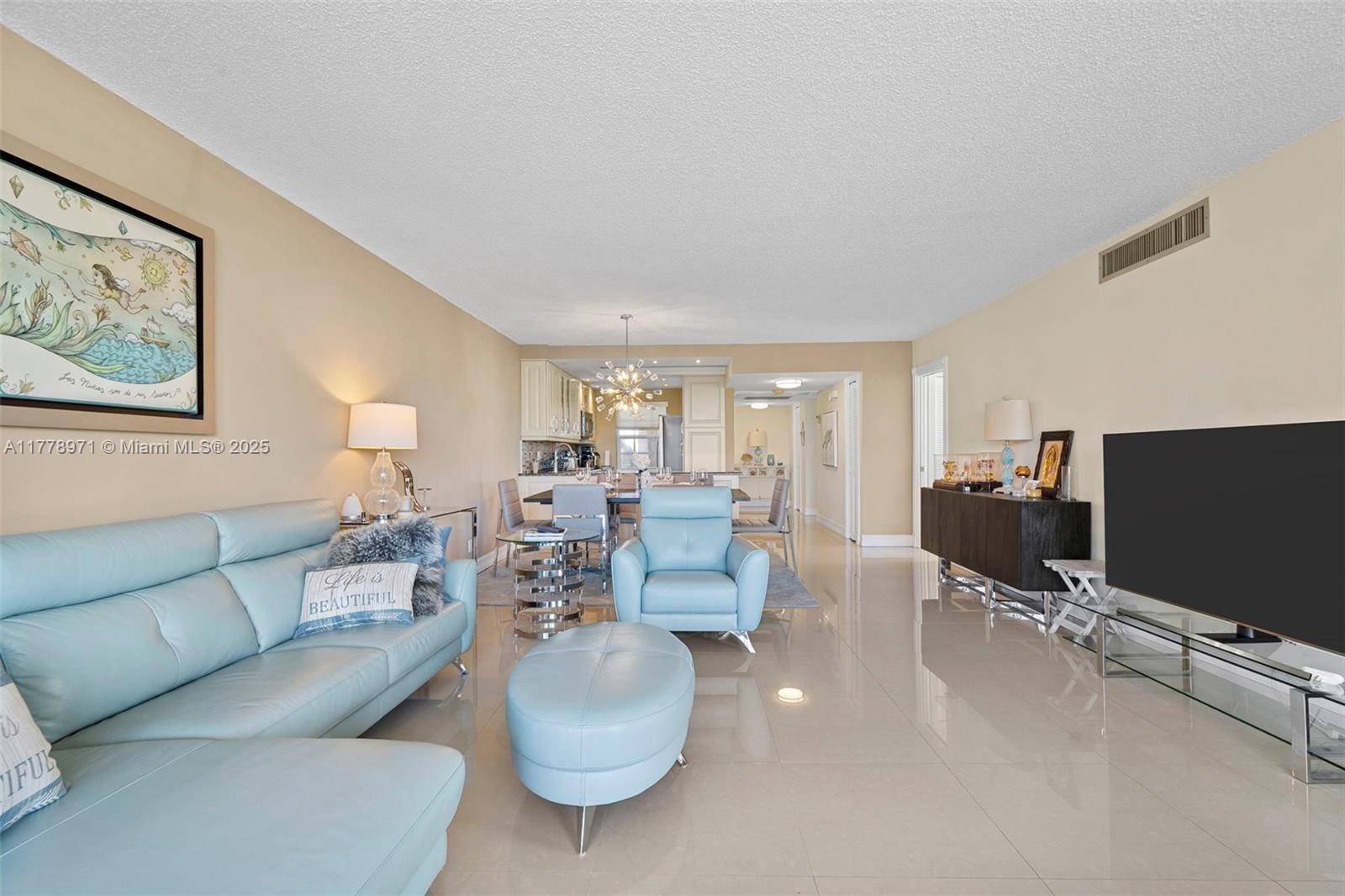 Pompano Beach, FL 33069,4030 W Palm Aire Dr #408