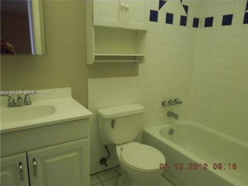 Miami, FL 33183,6506 Kendale Lakes Dr #305