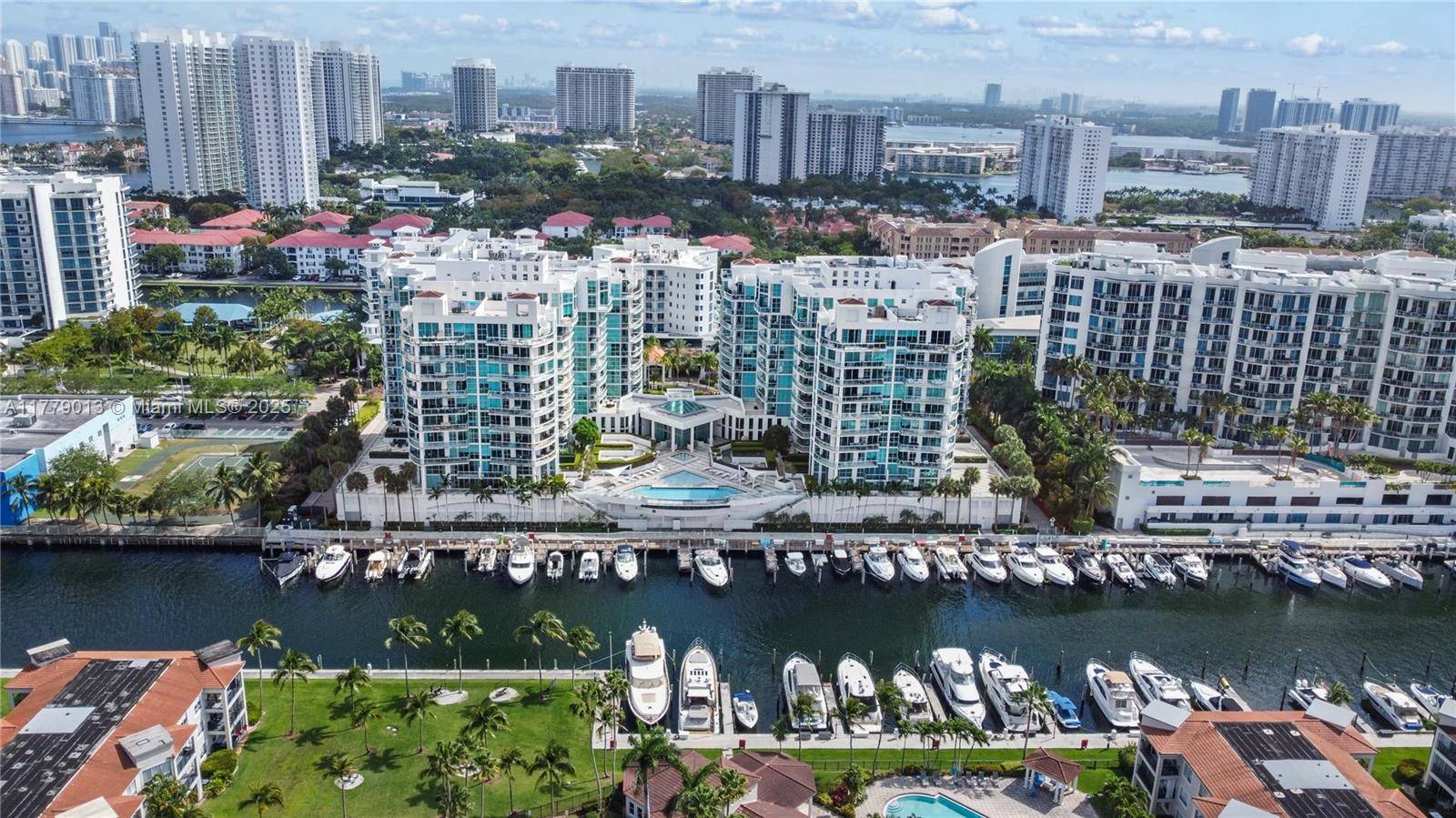Aventura, FL 33180,3131 NE 188th St #1-304