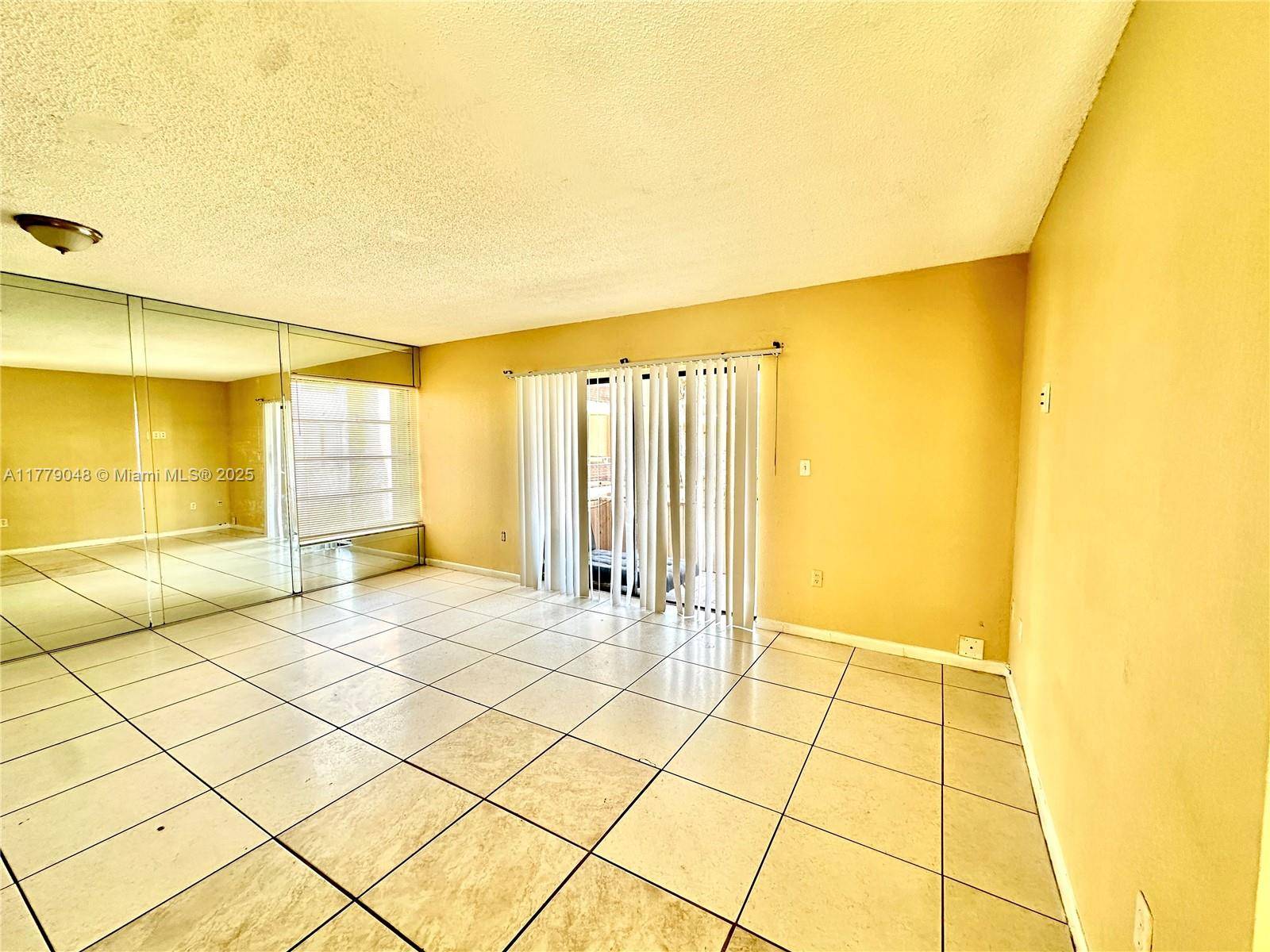 Hialeah, FL 33015,17650 NW 68th Ave #A2005