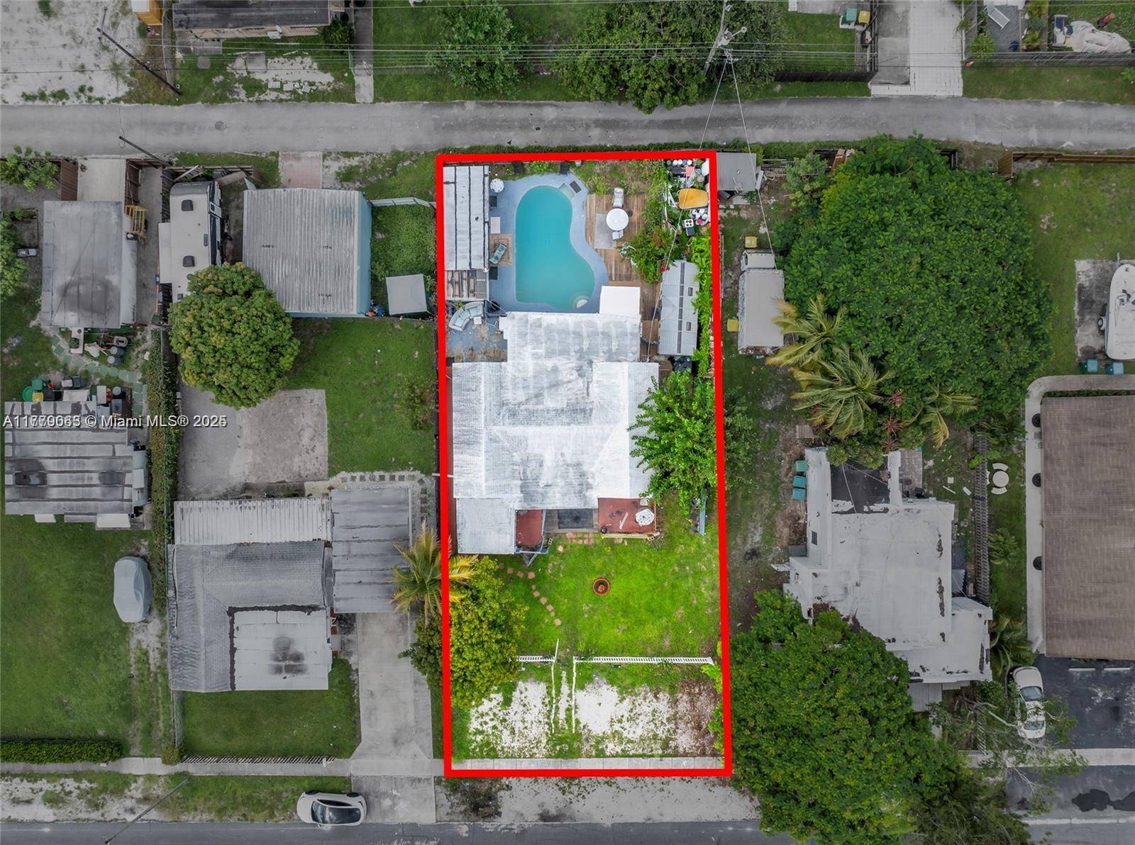 Dania Beach, FL 33004,230 SW 14th St
