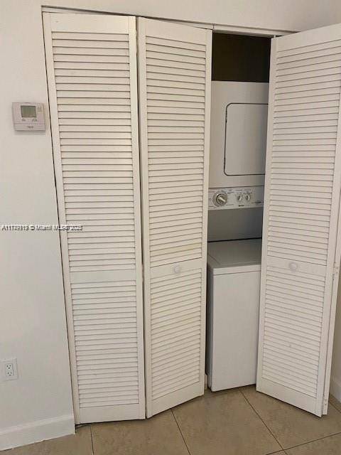 Miami, FL 33193,15540 SW 80th St #D-207