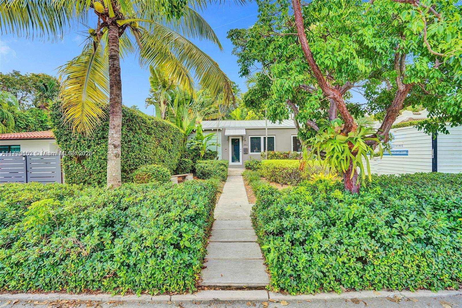 Miami, FL 33145,2462 SW 22nd Ter