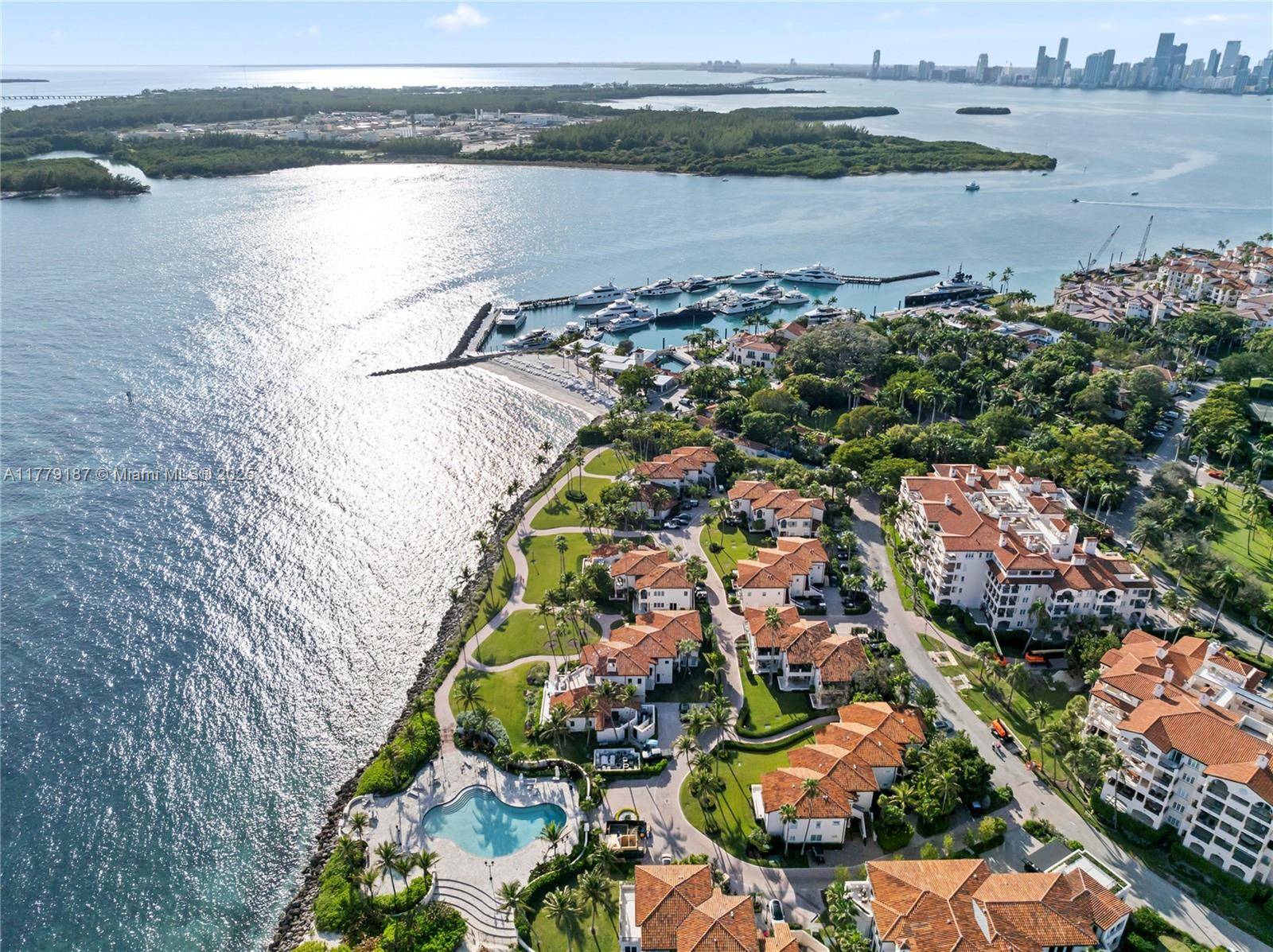 Miami Beach, FL 33109,19133 Fisher Island Dr #19133