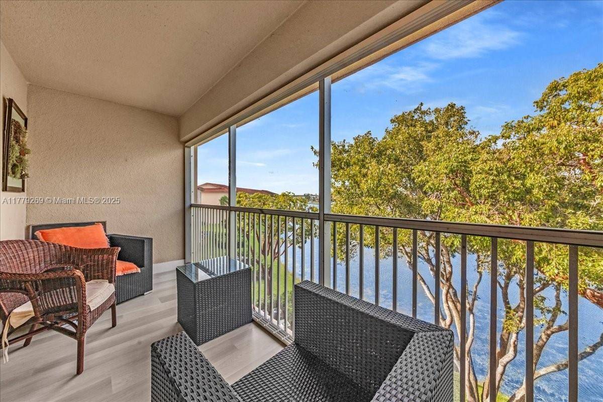 Pembroke Pines, FL 33027,13001 SW 11th Ct #408A
