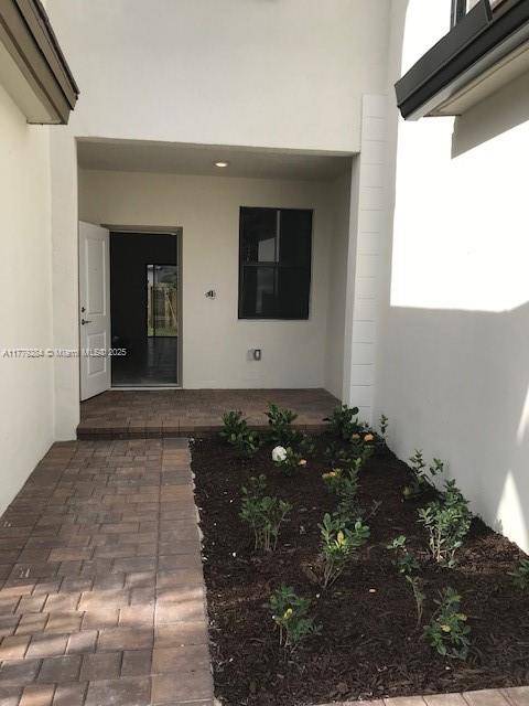 Miami, FL 33032,13102 SW 232 LN