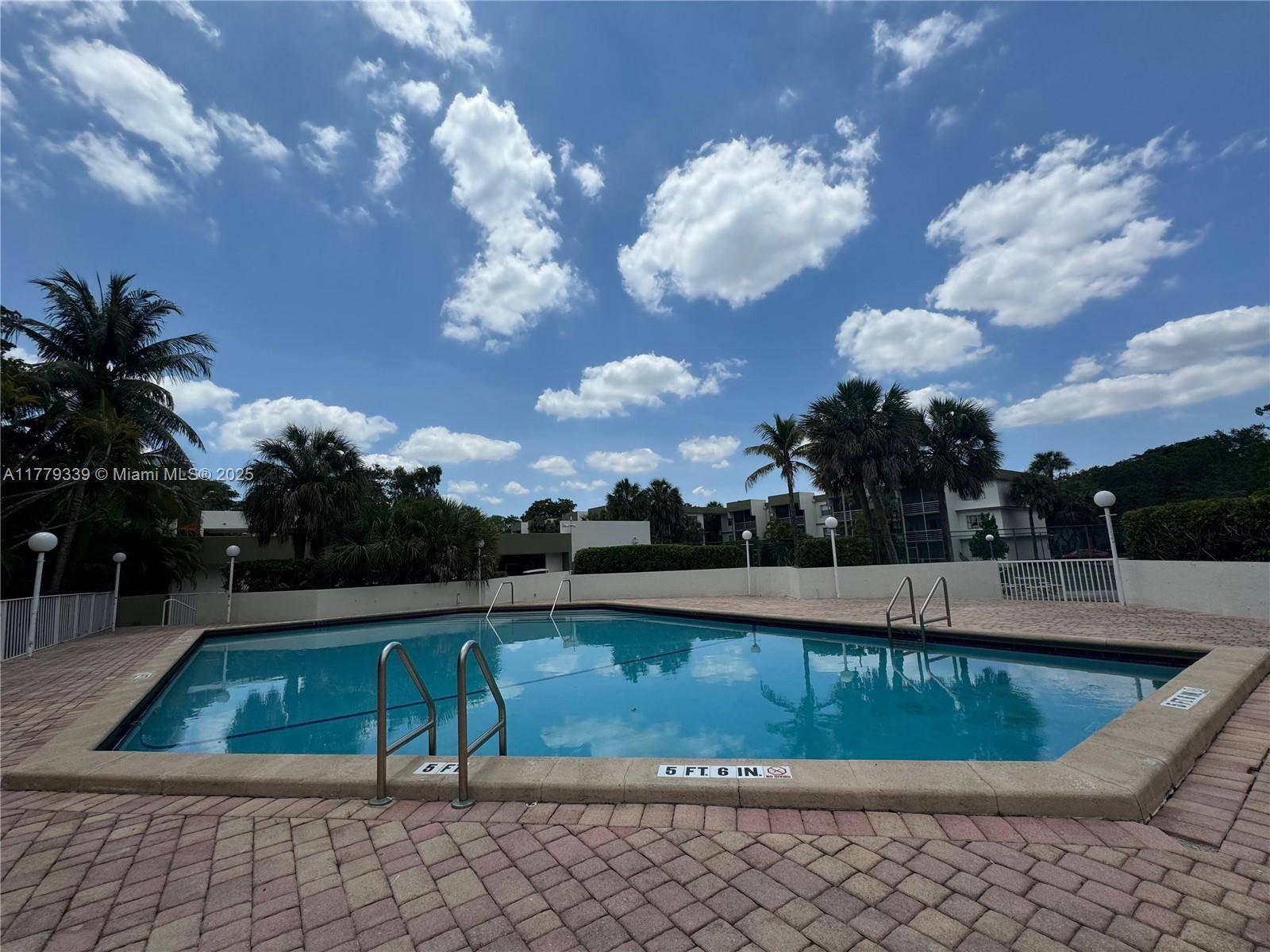 Sunrise, FL 33351,4215 N University Dr #315