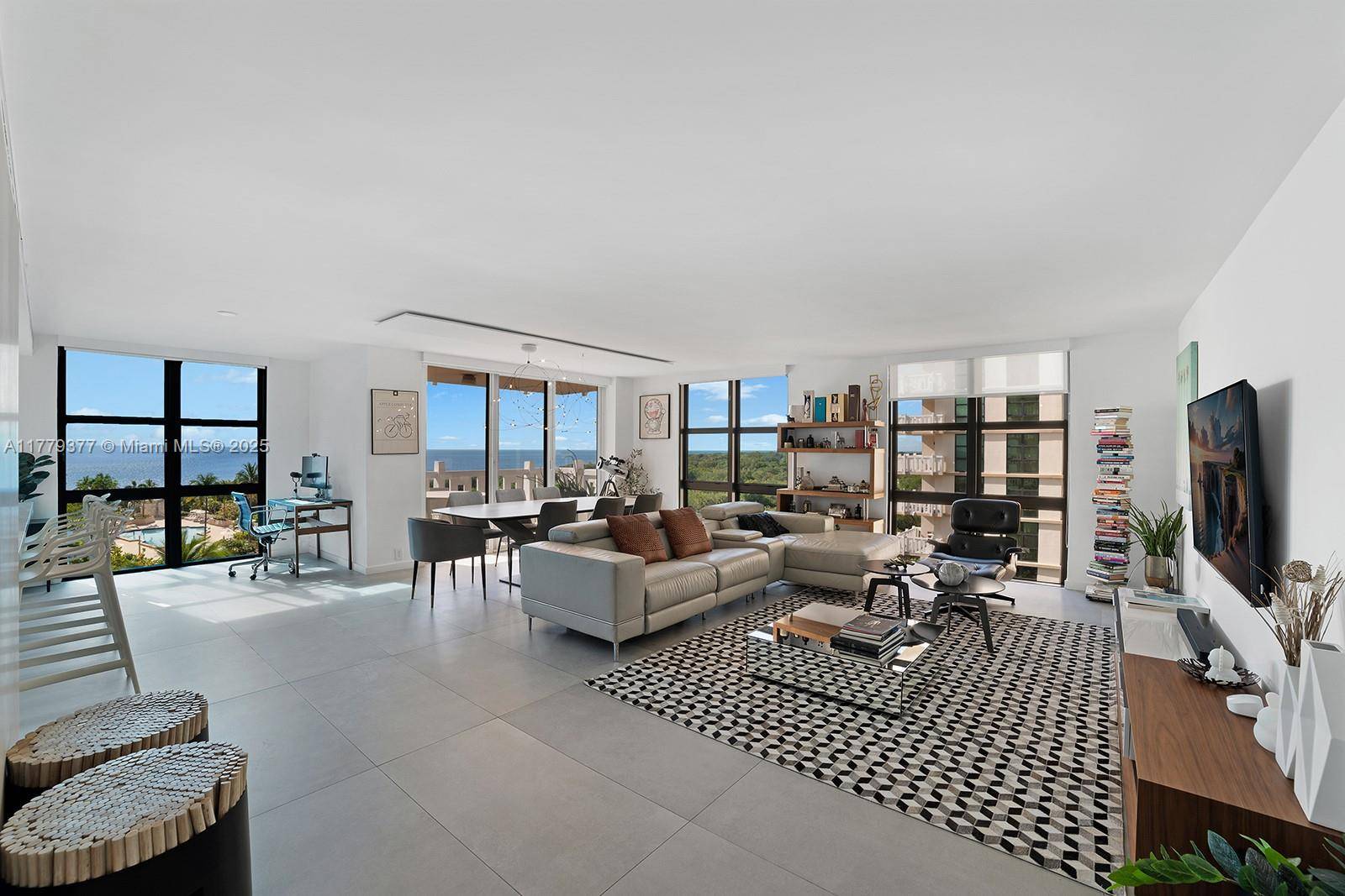 Key Biscayne, FL 33149,1121 Crandon Blvd #F702