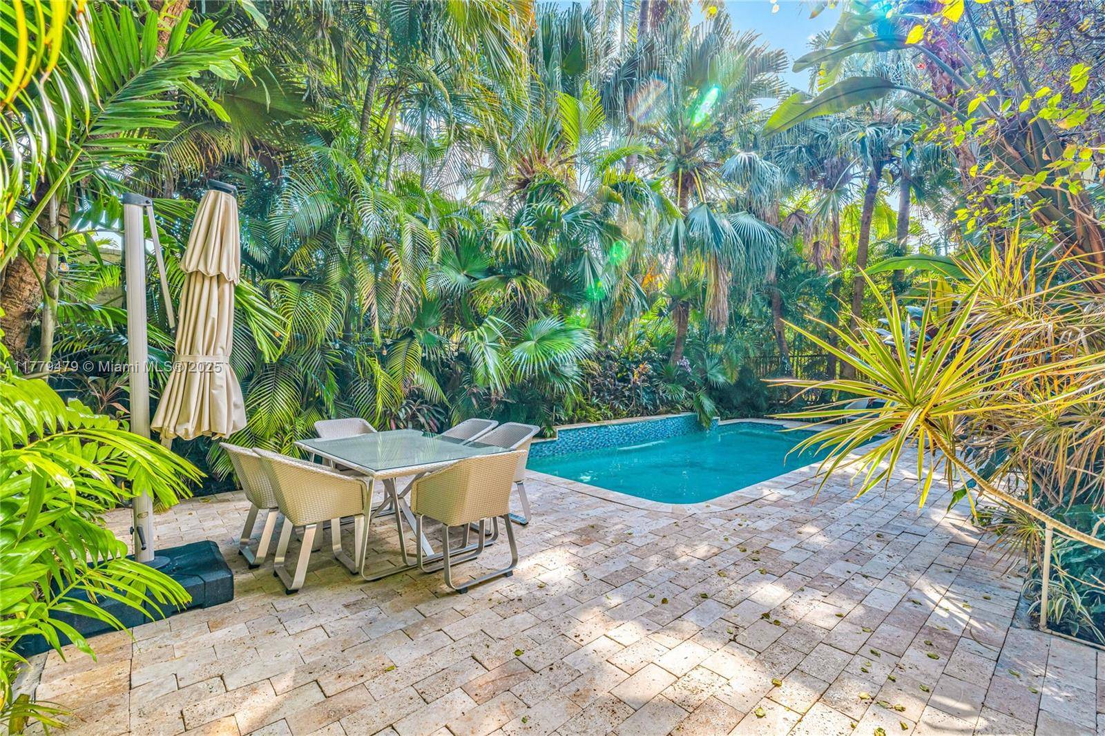 Miami Beach, FL 33140,4515 N Bay Rd