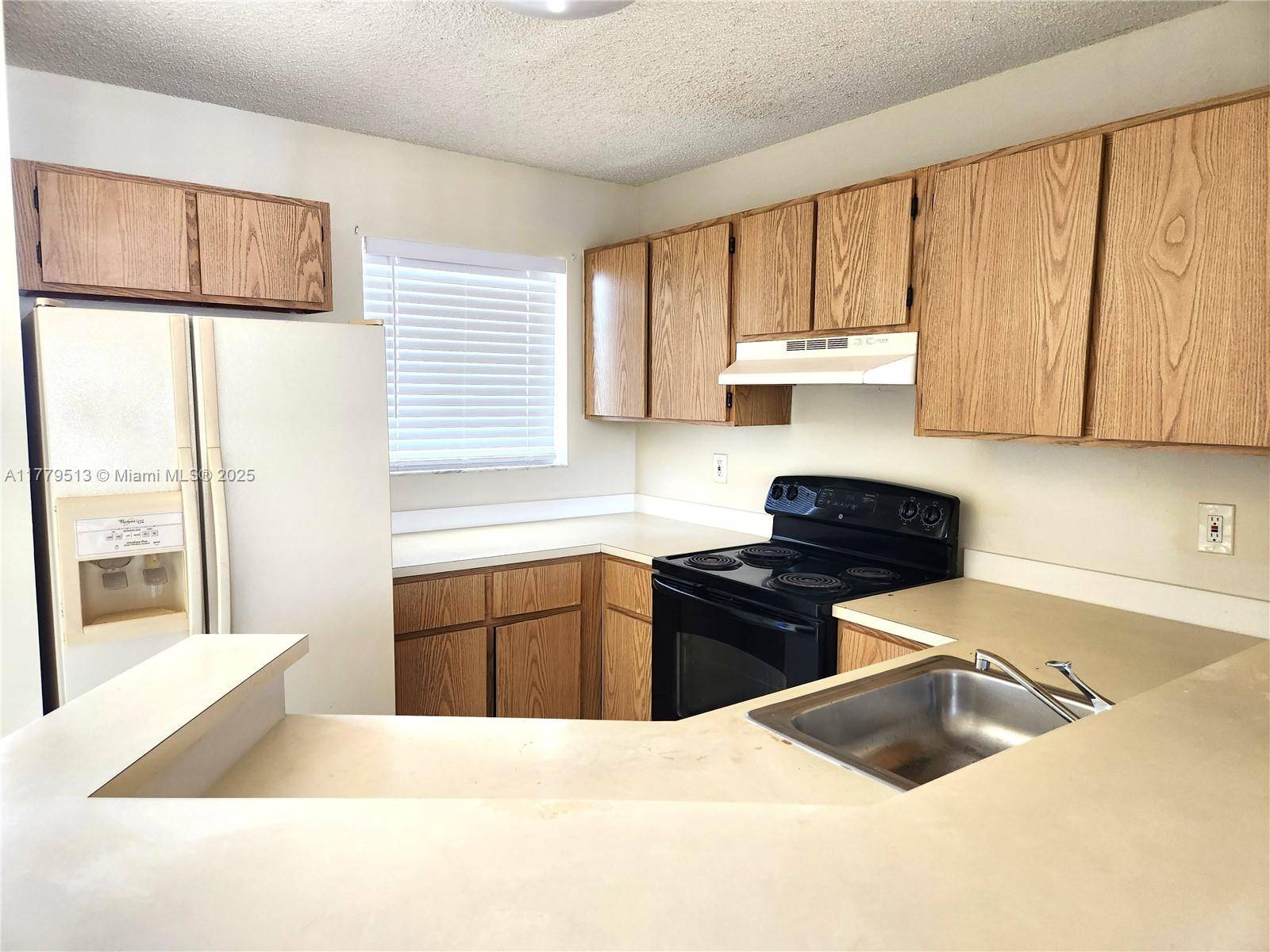 Miramar, FL 33025,8730 N Sherman Cir #502