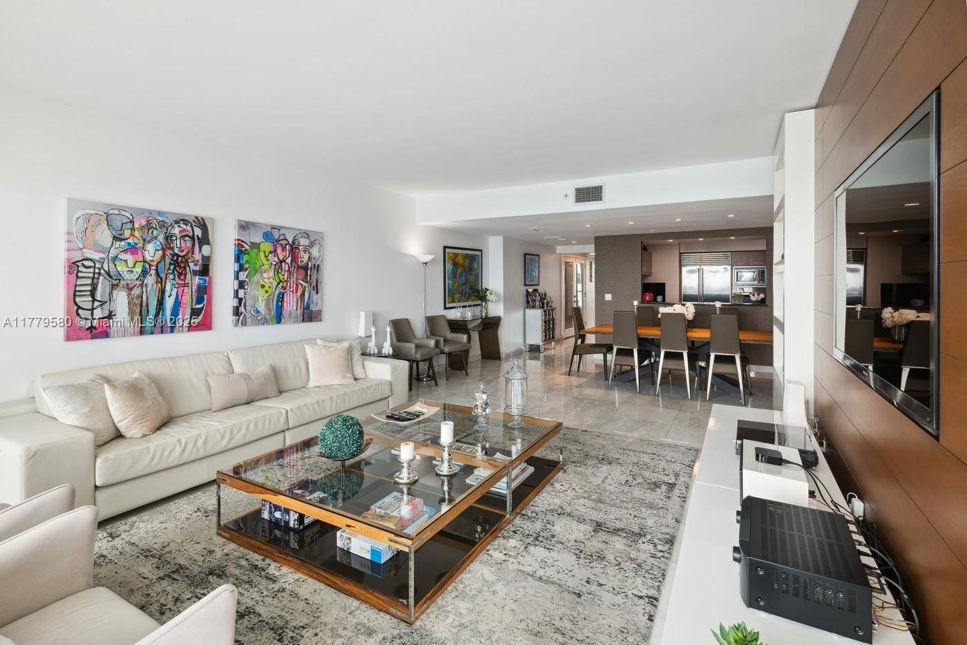 Miami, FL 33131,1331 Brickell Bay Dr #1907