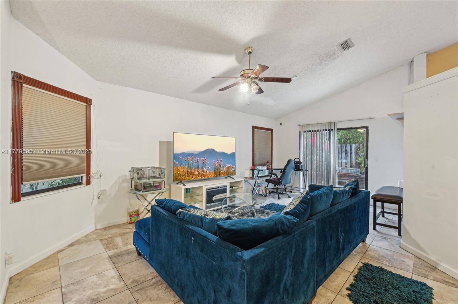 North Lauderdale, FL 33068,605 Laurel Way