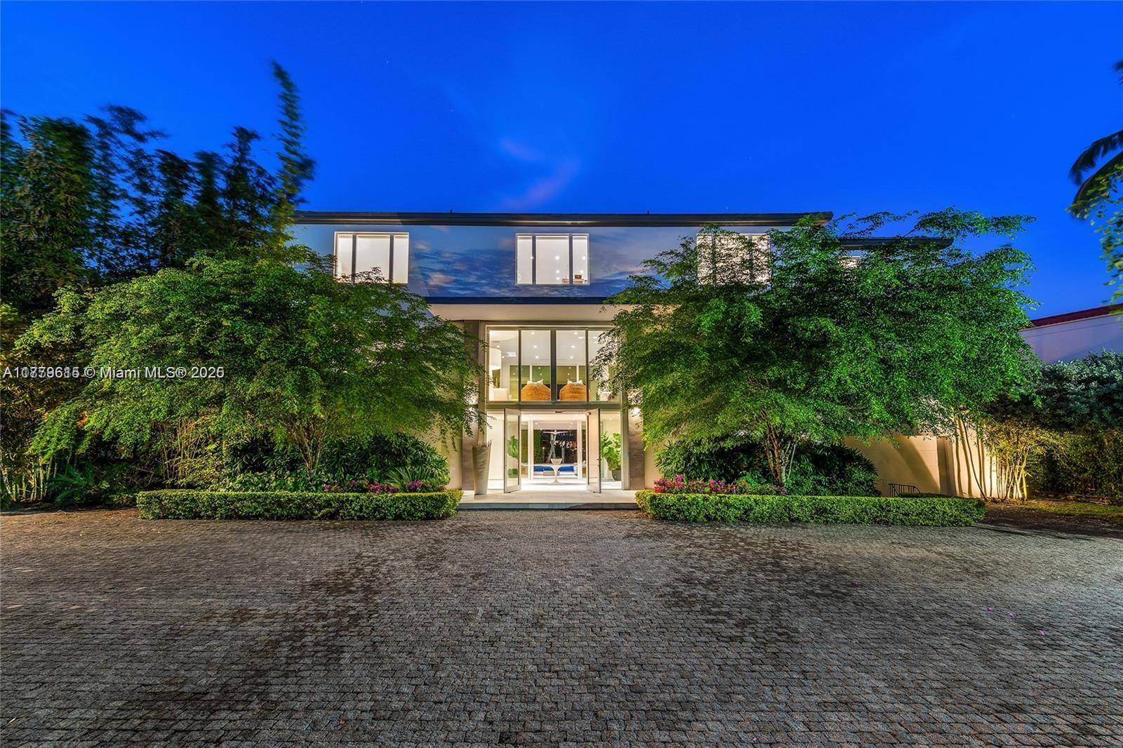 Key Biscayne, FL 33149,481 S Mashta Drive