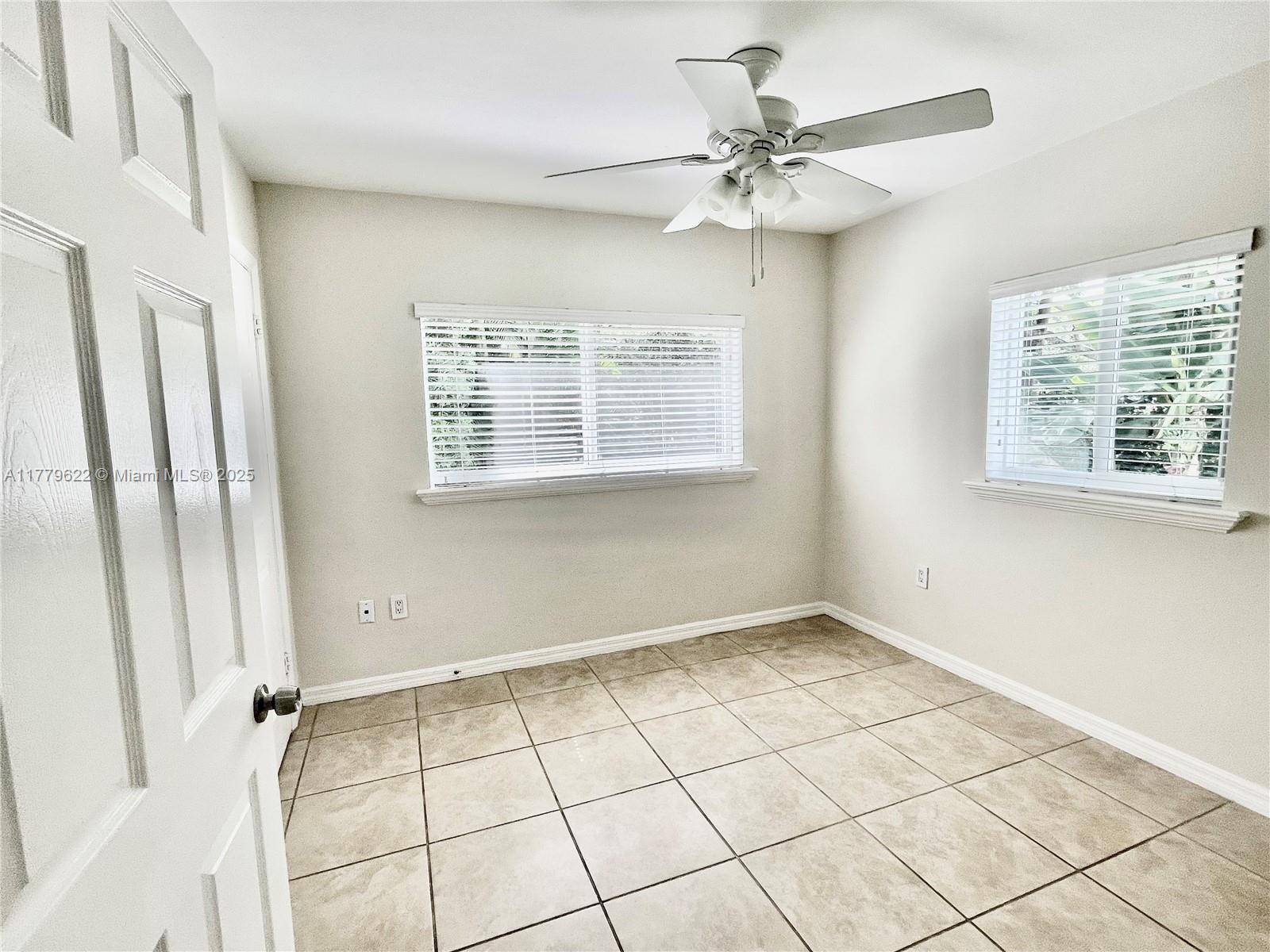 Miami, FL 33143,5495 SW 80th St