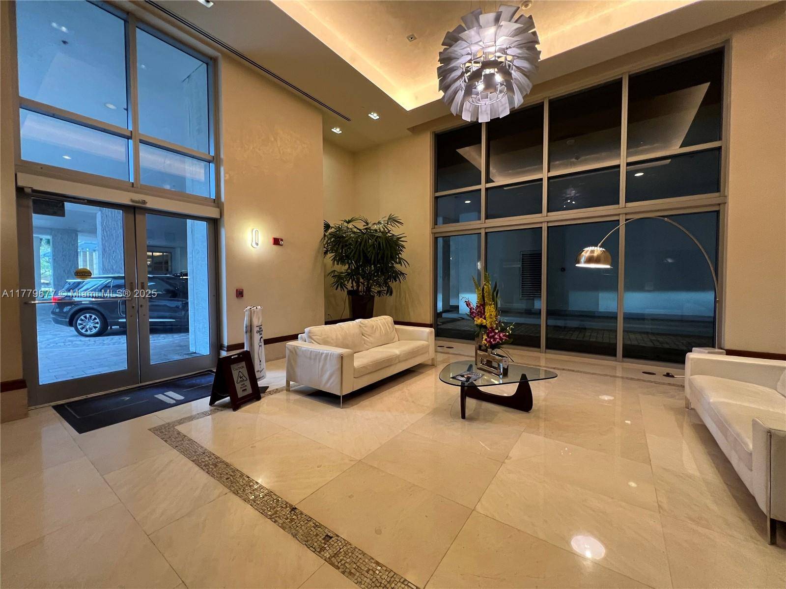 Miami, FL 33131,1050 Brickell Ave #1912