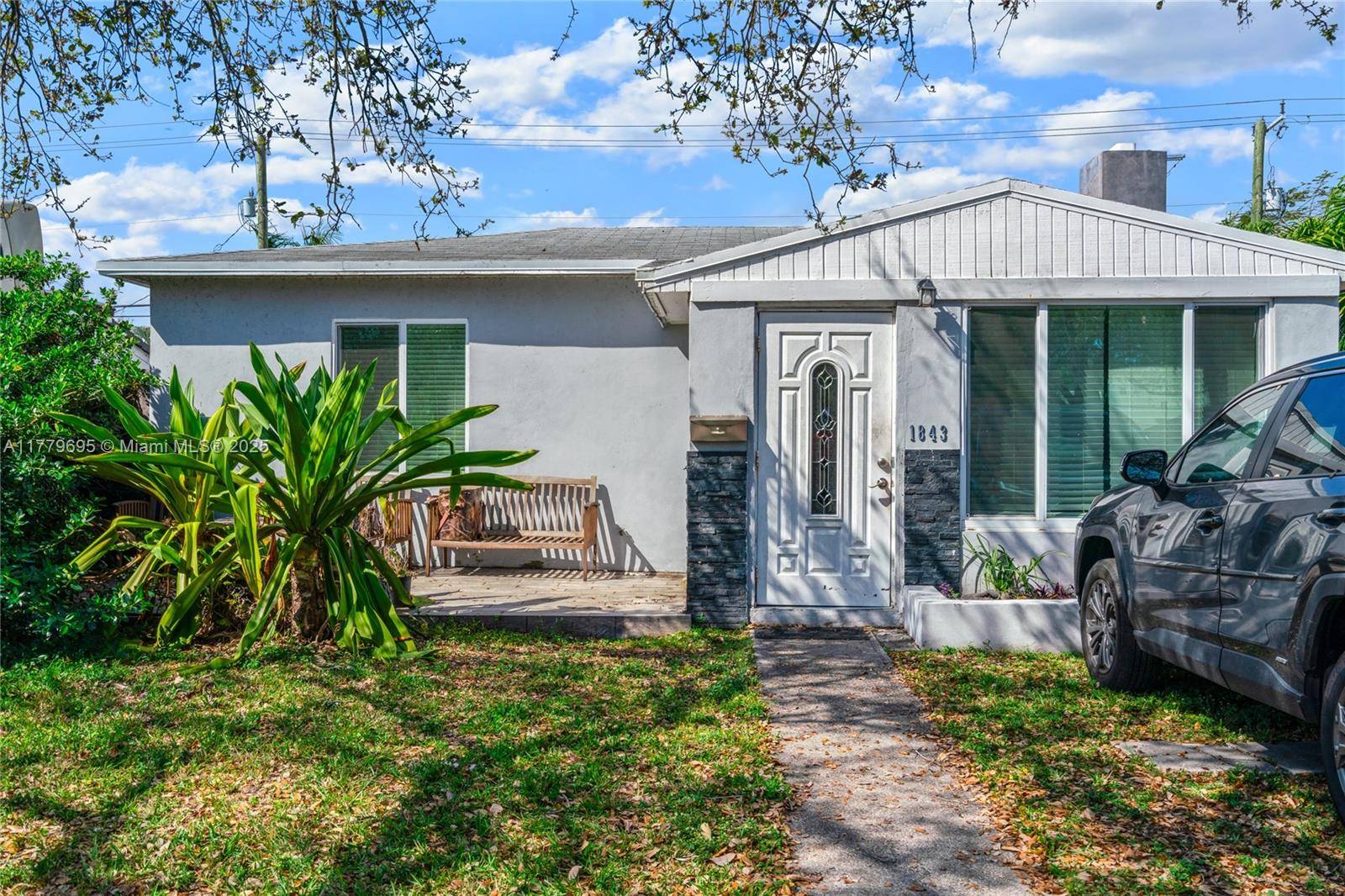 Fort Lauderdale, FL 33315,1843 SW 4th Ave