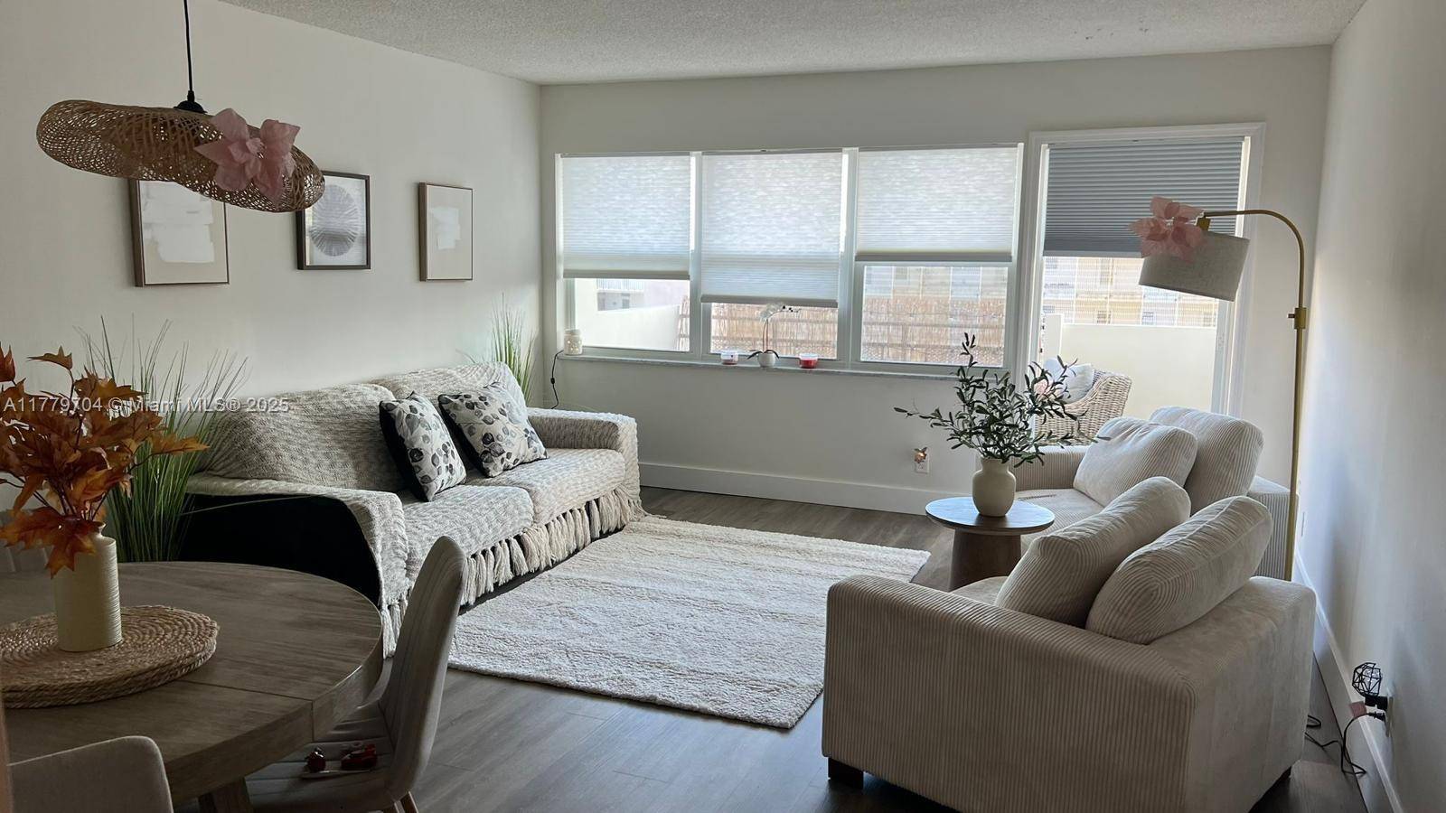 Hallandale Beach, FL 33009,401 Golden Isles Dr #716