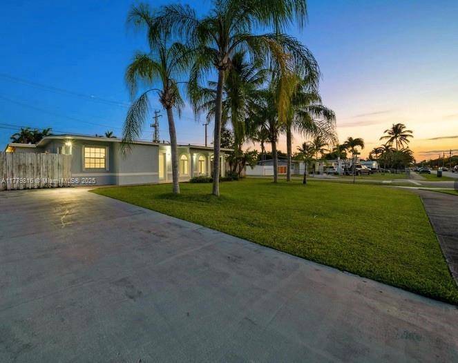 Homestead, FL 33033,14760 Lincoln Dr #14760