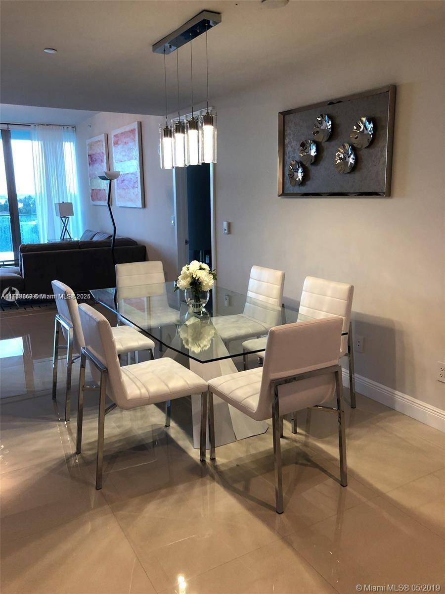 Bal Harbour, FL 33154,10203 Collins Ave #605