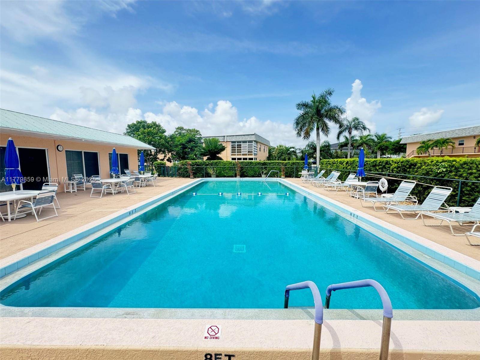 Stuart, FL 34996,2950 SE Ocean Blvd #555