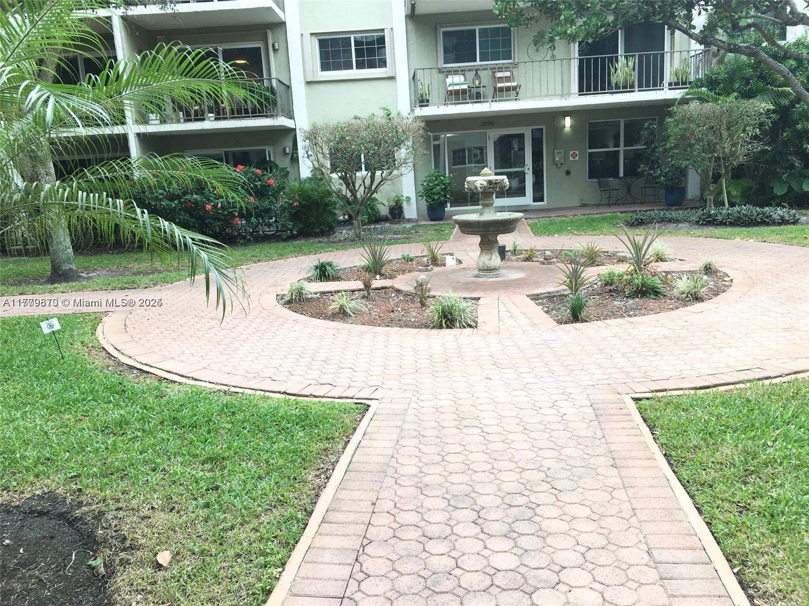 Wilton Manors, FL 33334,3002 NE 5th Ter #216-B