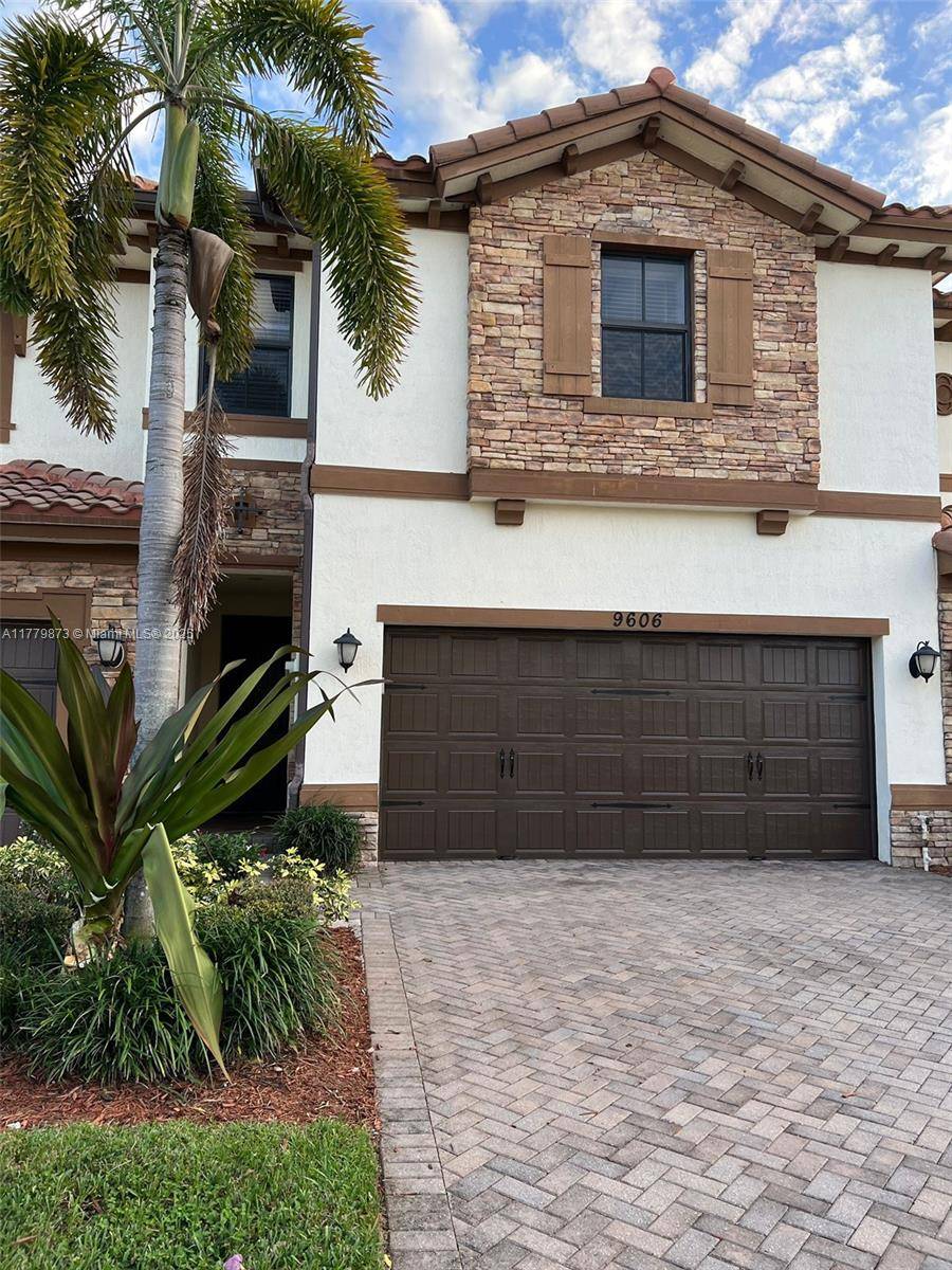 Parkland, FL 33076,9606 N Town Parc Cir N #9606