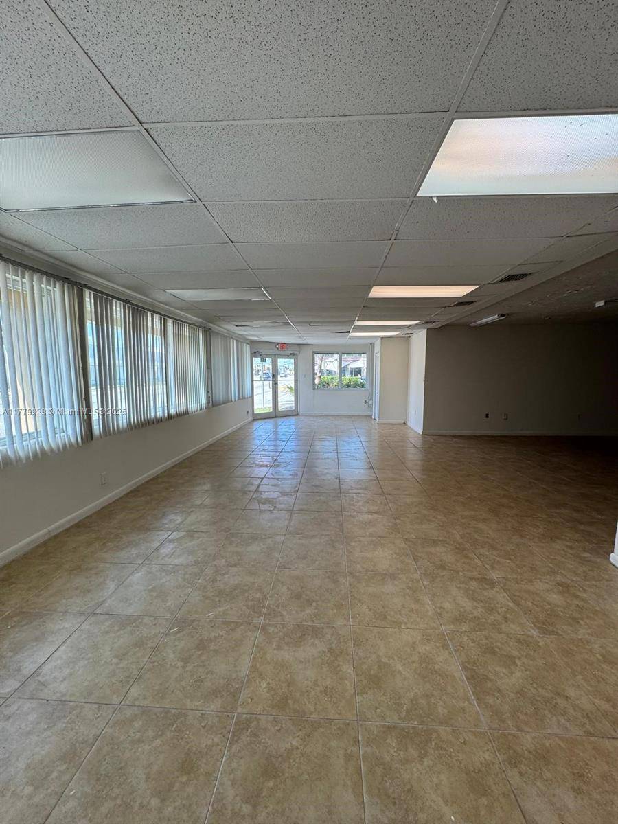 Hallandale Beach, FL 33009,201 E Hallandale Beach Blvd #201