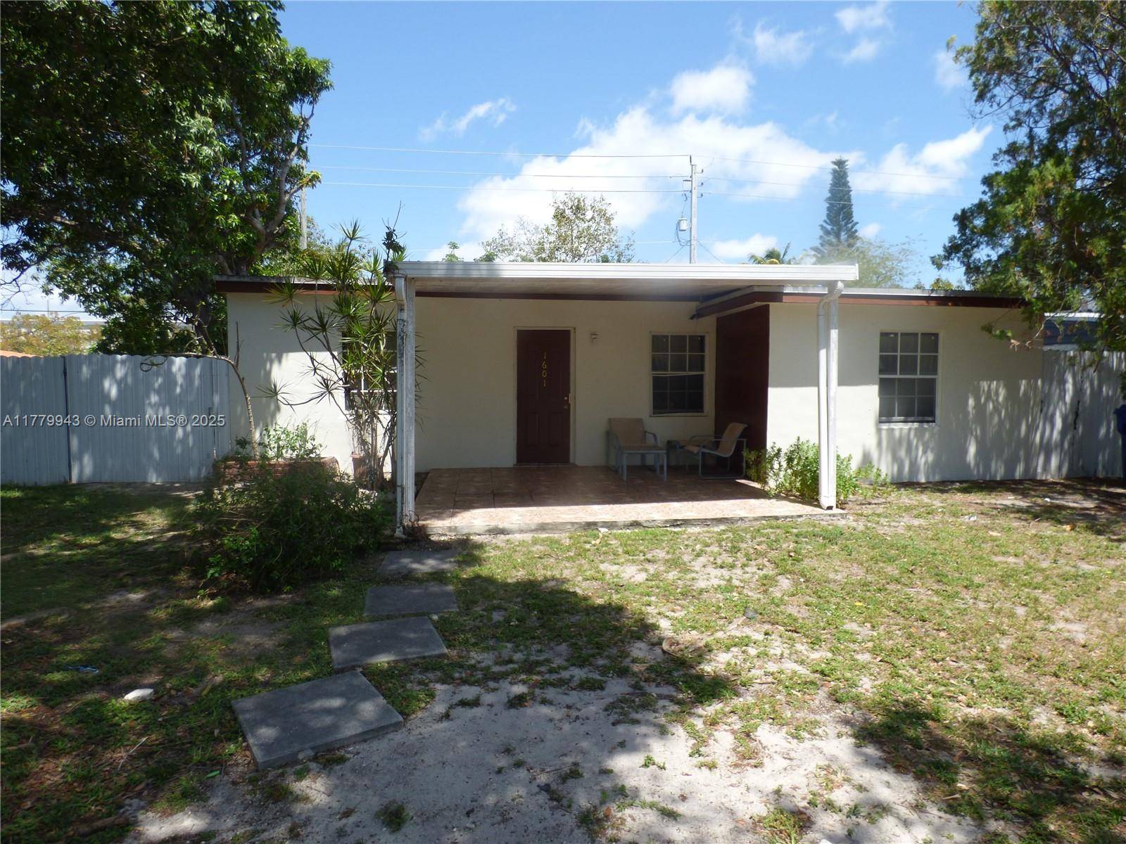 North Miami Beach, FL 33162,1601 NE 182nd St