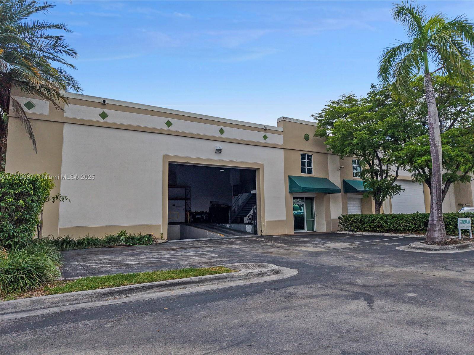 Doral, FL 33122,3000 NW 82nd Ave