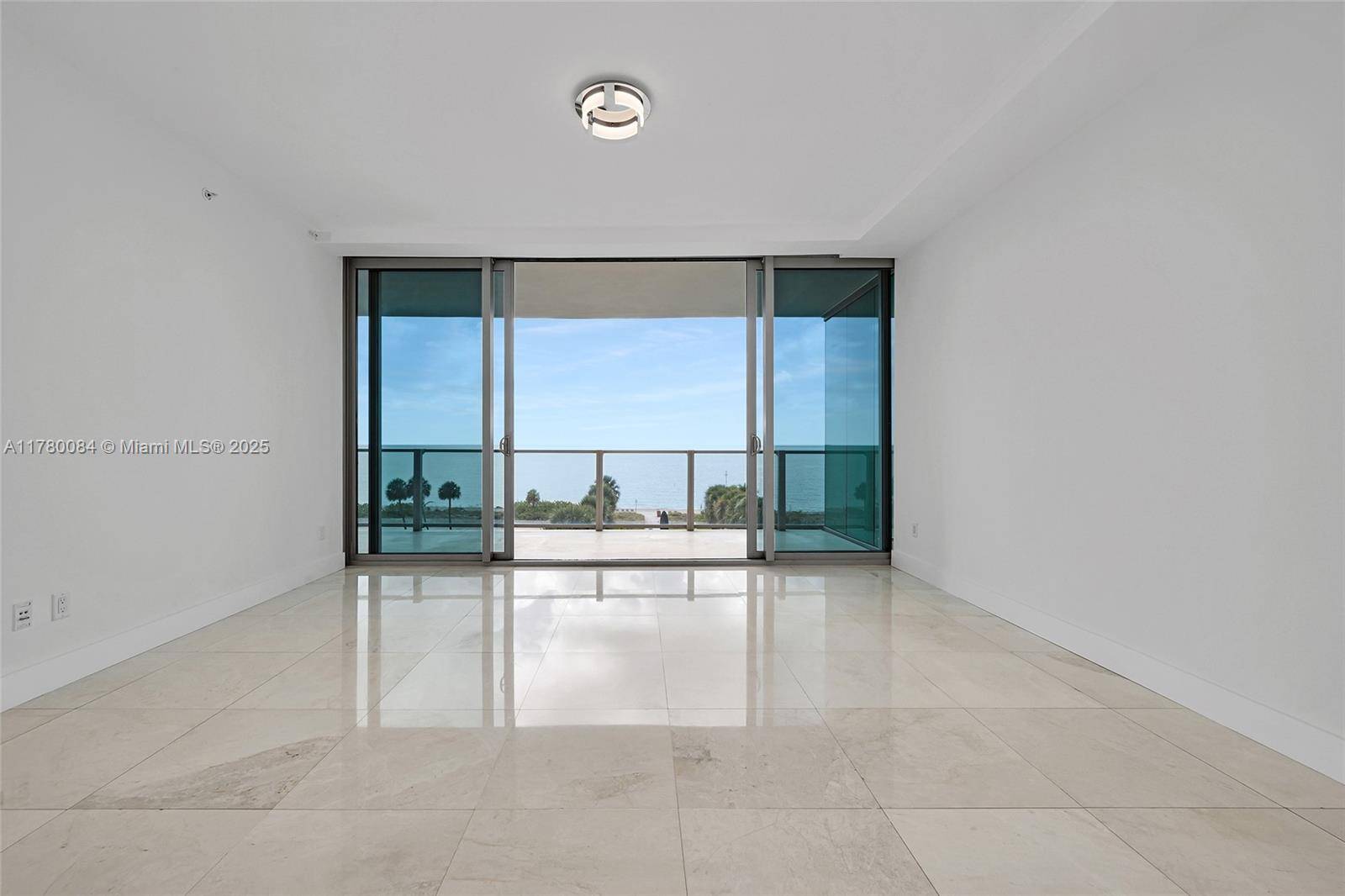 Key Biscayne, FL 33149,350 Ocean Dr #506N