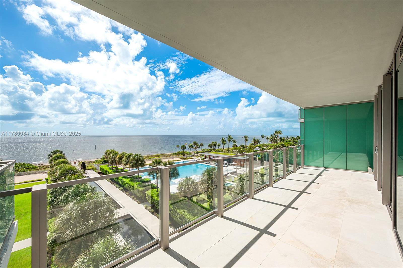 Key Biscayne, FL 33149,350 Ocean Dr #506N