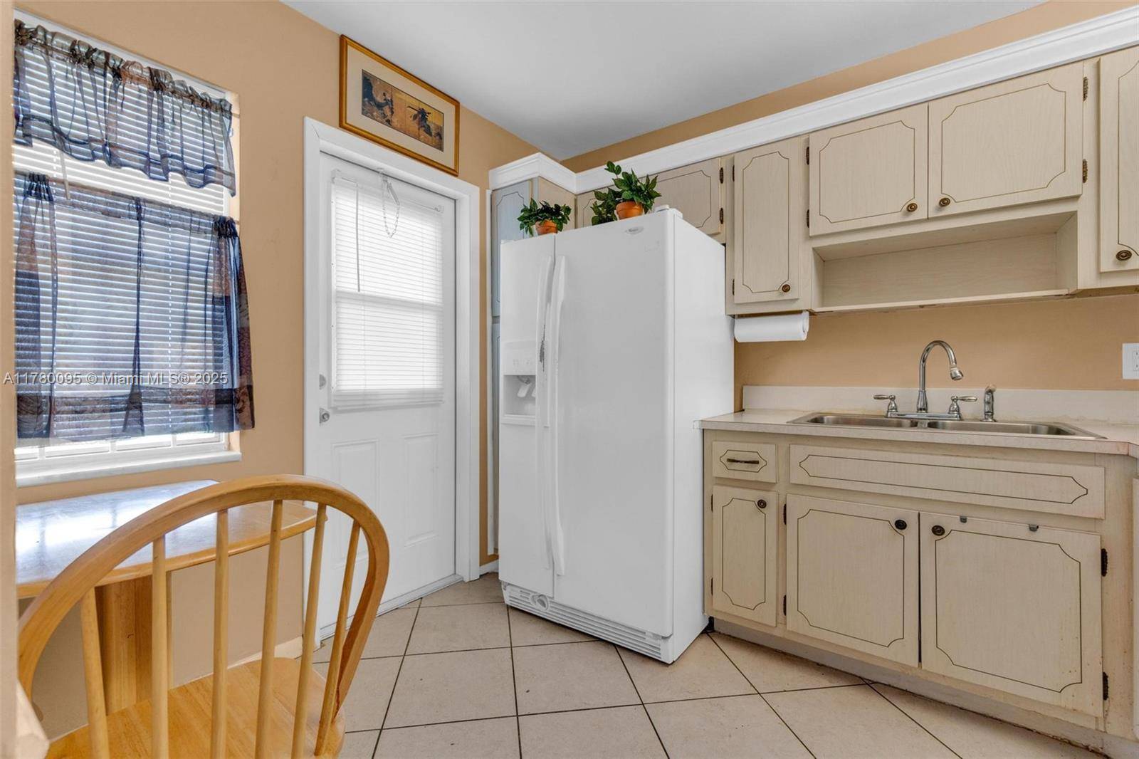 Hollywood, FL 33021,2223 Park Ln #112