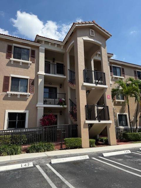 Cutler Bay, FL 33190,22561 SW 88th Pl #102-7